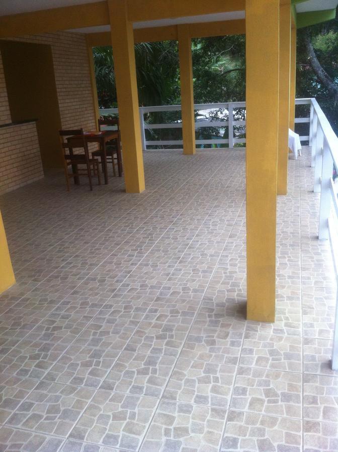 Praia de Araçatiba Pousada Cibeles מראה חיצוני תמונה